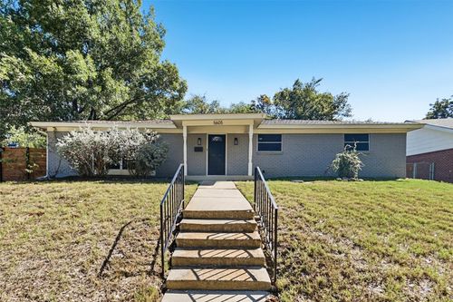 5605 Wimbleton Way, Fort Worth, TX, 76133-2814 | Card Image