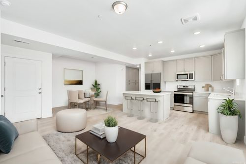 204-5249 W Reventon Dr, South Jordan, UT, 84009 | Card Image