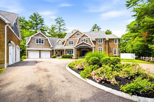 202 R Prospect Street, Easton, MA, 02334 | Card Image