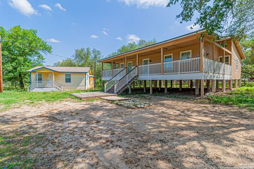 180 Brandon Way, Poteet, TX, 78065-4705 | Card Image