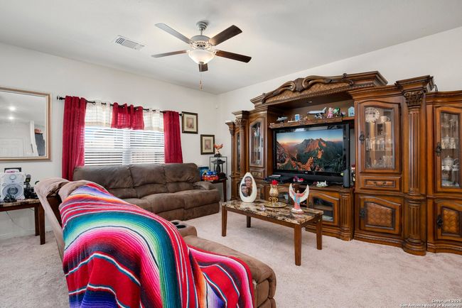 3107 Gilbert Gdn, House other with 5 bedrooms, 0 bathrooms and null parking in Converse TX | Image 4