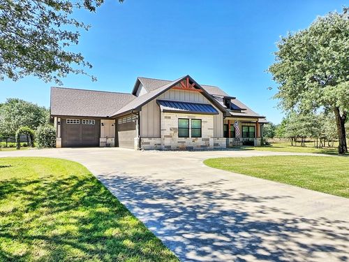 3347 Sabine St, Athens, TX, 75752-6145 | Card Image