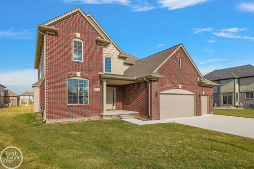 22121 Tahquamenon Court, Macomb Township, MI, 48042 | Card Image