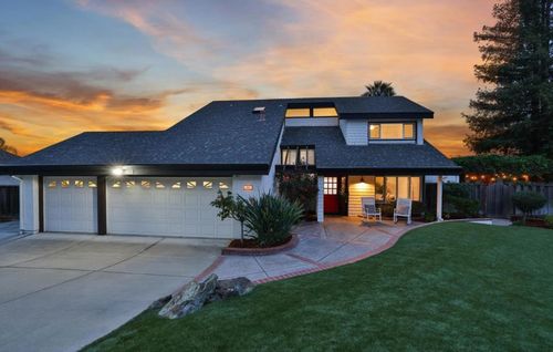 363 Hines Ct, San Jose, CA, 95111-3819 | Card Image