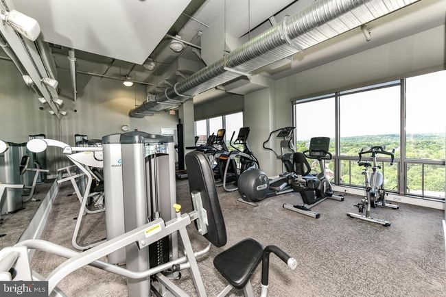 APT-909 - 2001 15 Th St N, Condo with 2 bedrooms, 2 bathrooms and null parking in ARLINGTON VA | Image 4