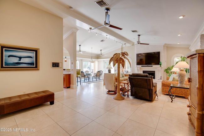 531 Seminole Dr, House other with 4 bedrooms, 3 bathrooms and null parking in Cudjoe Key FL | Image 9