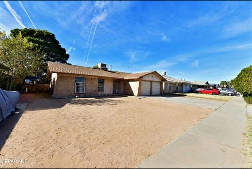 3565 Breckenridge Dr, El Paso, TX, 79936-1003 | Card Image