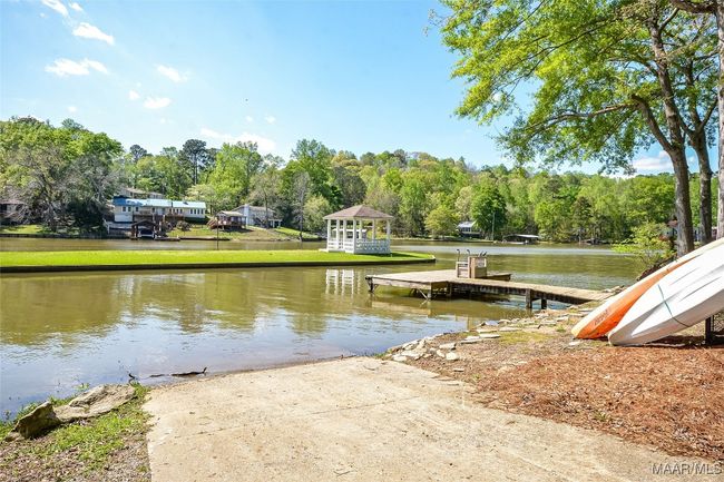 315 Lake Point Dr, House other with 3 bedrooms, 2 bathrooms and null parking in Jackson's Gap AL | Image 6