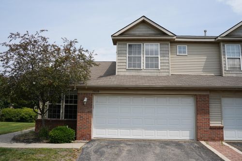 17608 Gateway Cir, Southfield, MI, 48075-4718 | Card Image