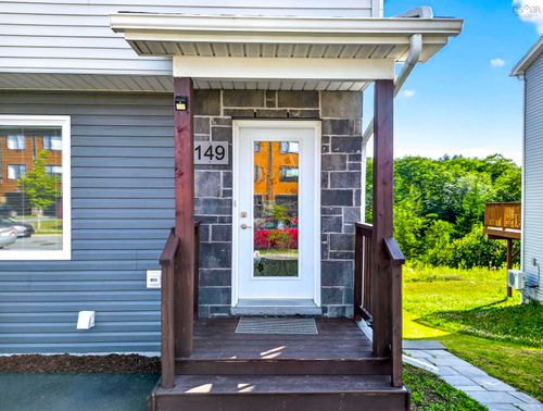 149 Honeygold Dr, Halifax, NS, B3R0G3 | Card Image