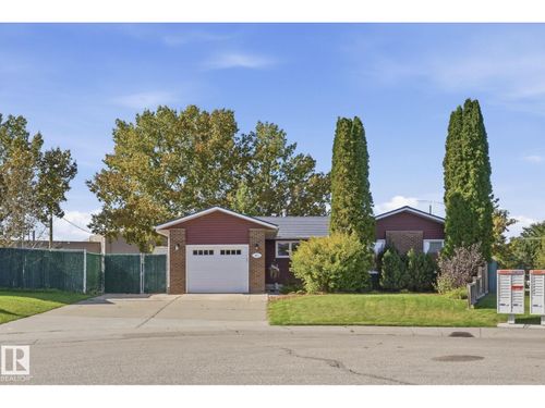 3612 44 St, House with 4 bedrooms, 2 bathrooms and null parking in Leduc AB | Card Image