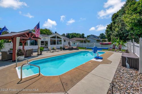 912 Hilltop Dr, Jessup, PA, 18434-1730 | Card Image