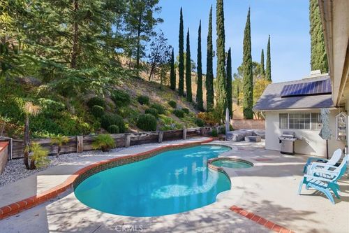 22339 Cheraw Dr, Saugus, CA, 91350-1546 | Card Image