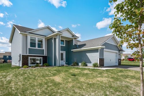 18872 Fillmore St Nw, Elk River, MN, 55330-7524 | Card Image