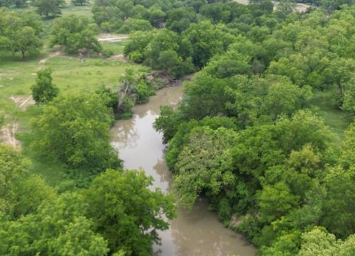 708 W Gunter St, San Saba, TX, 76877-2020 | Card Image