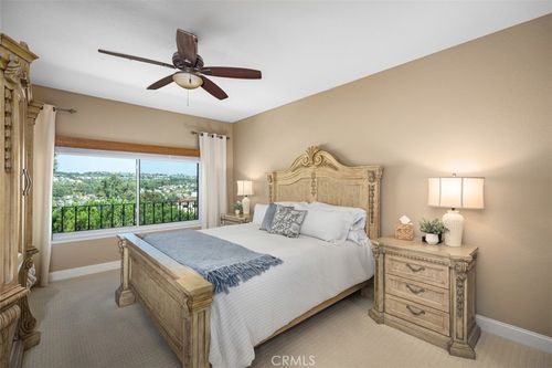 22402 Valdemosa, Mission Viejo, CA, 92692-1156 | Card Image