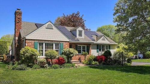 114 Meadowbrook Dr, North Plainfield, NJ, 07062-2426 | Card Image