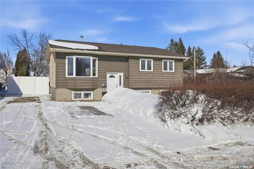 302 Assiniboia St, Balgonie, SK, S0G0E0 | Card Image