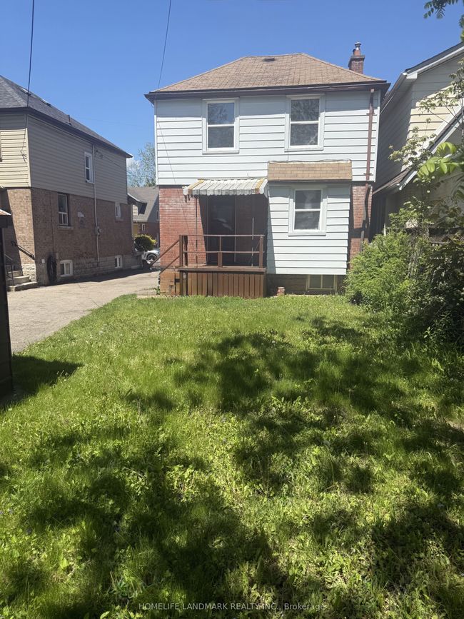 17 Arkell St, House other with 7 bedrooms, 2 bathrooms and 2 parking in Hamilton ON | Image 17