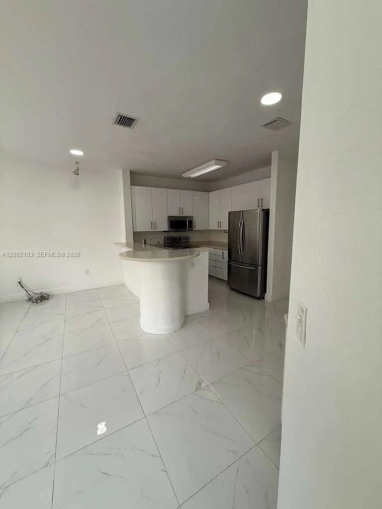 Residential Lease in Doral 5