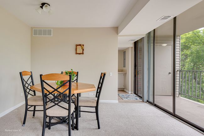 APT-407 - 2 S Atrium Way, Condo with 1 bedrooms, 2 bathrooms and 1 parking in Elmhurst IL | Image 10