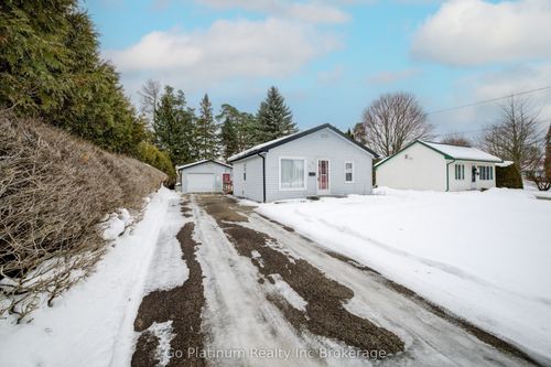 27 N Court St W, Norwich, ON, N0J1P0 | Card Image