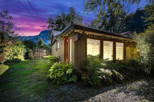 37791 Third Ave, Squamish, BC, V8B1B8 | Card Image