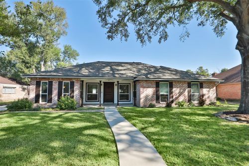 15322 Glamorgan Drive, Jersey Village, TX, 77040 | Card Image