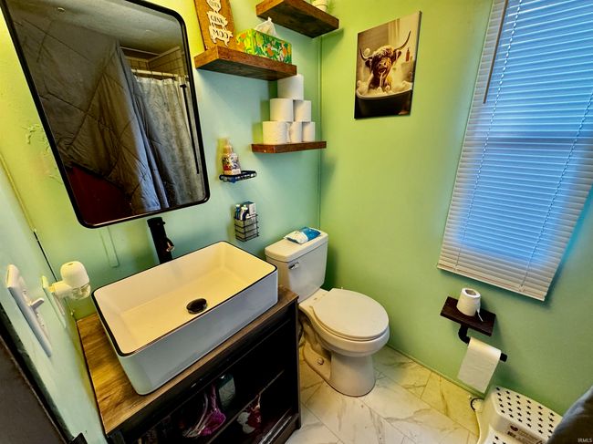 12630 E Shady Mdws, House other with 3 bedrooms, 2 bathrooms and null parking in Solsberry IN | Image 9