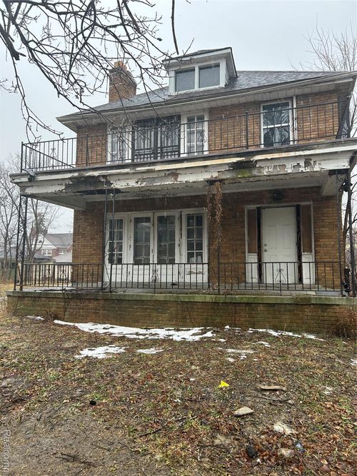 2441 Calvert St, Detroit, MI, 48206-1533 | Card Image