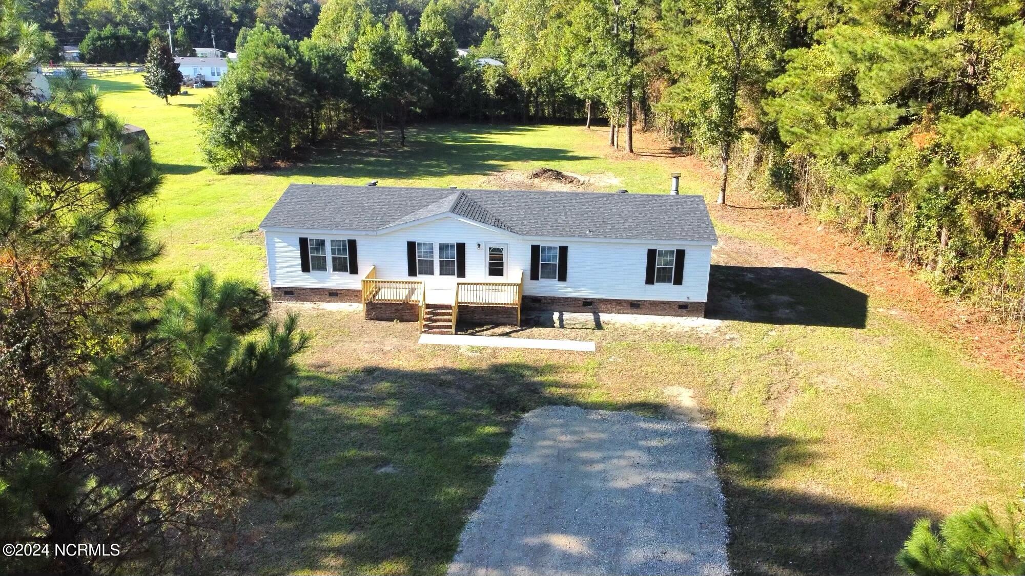 Pinto Pl, Jacksonville, NC 28546