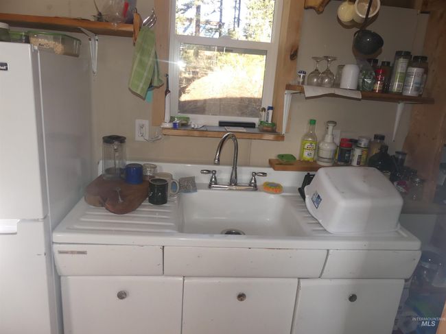 309 Wildrose Ln, Home with 1 bedrooms, 1 bathrooms and null parking in Anatone WA | Image 7