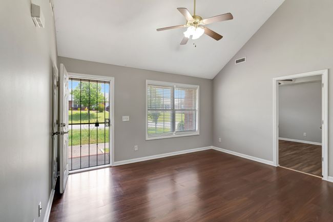 7031 Bridgewater Dr, House other with 3 bedrooms, 2 bathrooms and 6 parking in Smyrna TN | Image 5