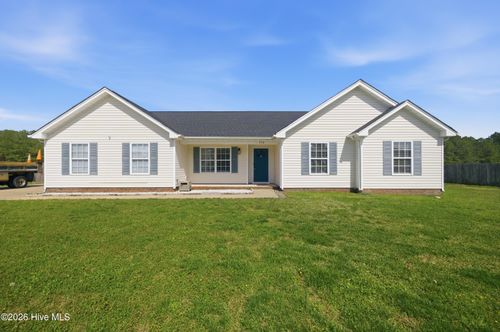 152 Pier Lndg, South Mills, NC, 27976-9612 | Card Image
