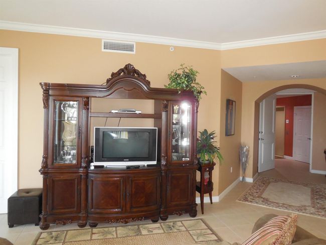 APT-302A - 800 Juno Ocean Walk, Condo with 2 bedrooms, 3 bathrooms and null parking in Juno Beach FL | Image 7