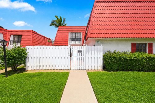 2716 Yale Ln, Boynton Beach, FL, 33426-8016 | Card Image