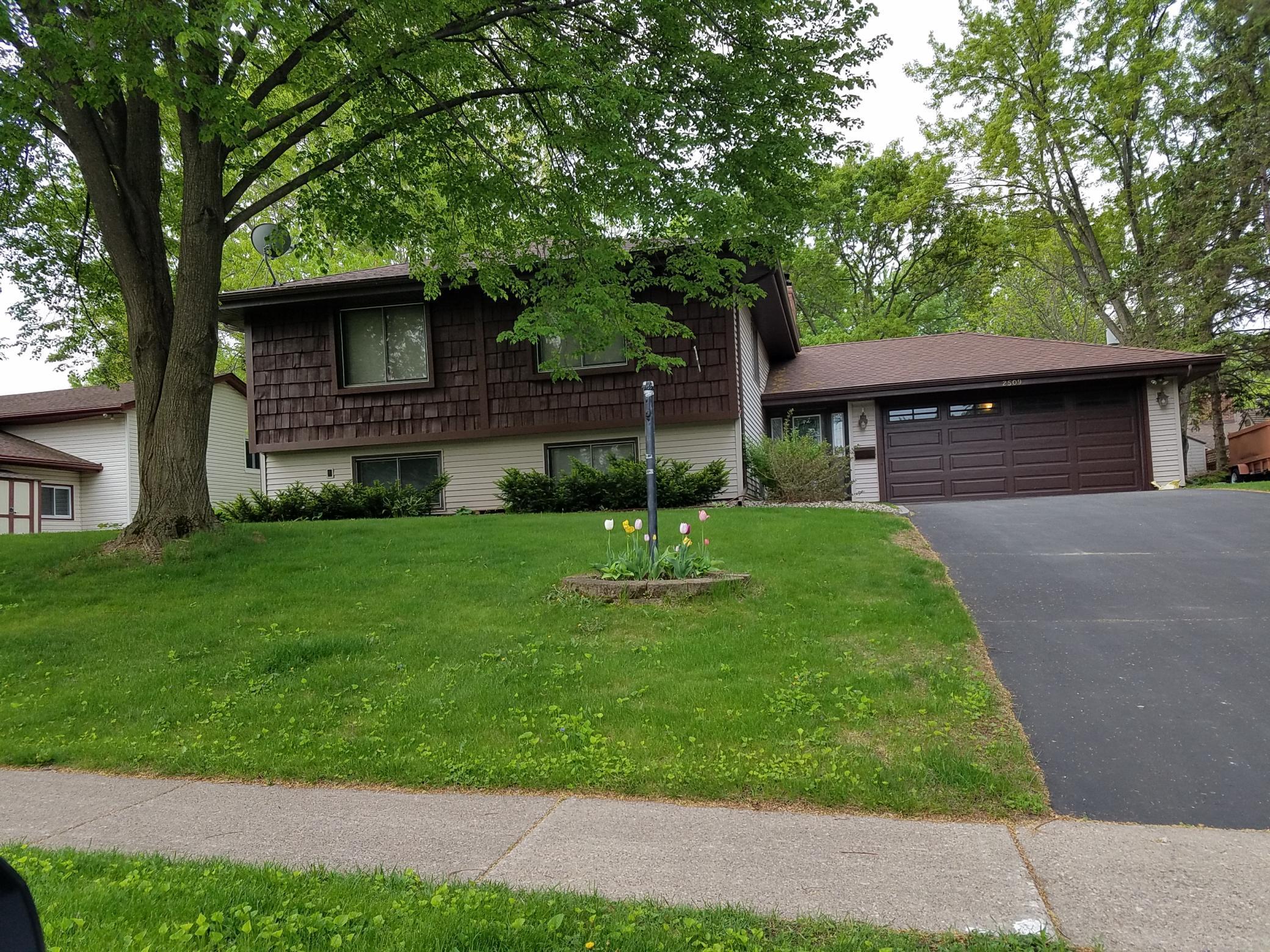 93rd St, Minneapolis, MN 55431