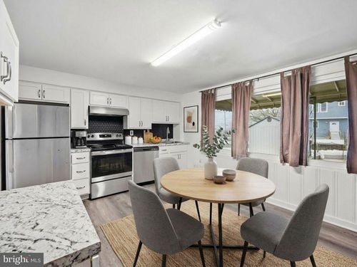 7911 Bank St, BALTIMORE, MD, 21224-2114 | Card Image