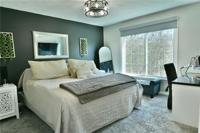 290 Shady Glen Dr, House other with 3 bedrooms, 2 bathrooms and null parking in Coraopolis PA | Image 33