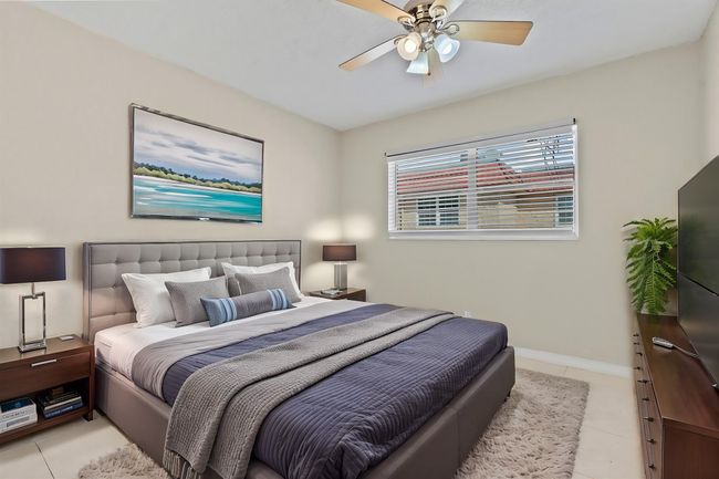 APT-204 - 751 Pine Dr, Condo with 3 bedrooms, 2 bathrooms and null parking in Pompano Beach FL | Image 11