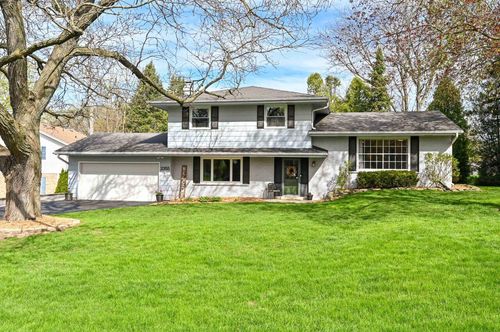2355 Camelot Drive, Brookfield, WI, 53045 | Card Image