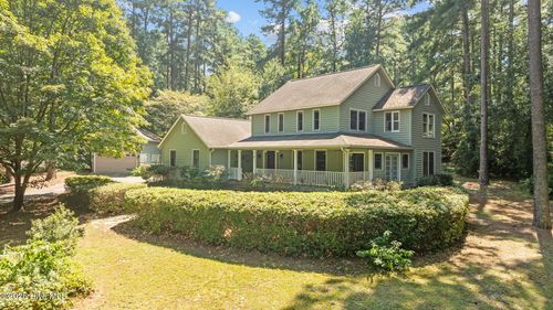 225 Mitchell Rd, Southern Pines, NC, 28387-6828 | Card Image
