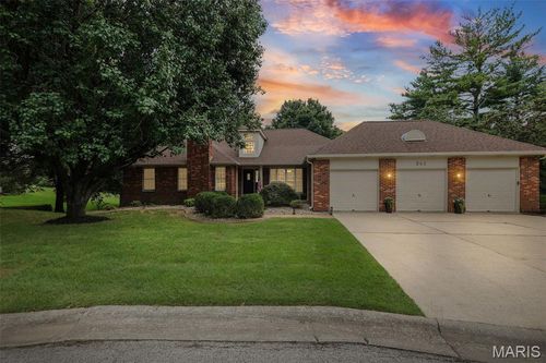 342 Oak Hill Dr, Belleville, IL, 62223-2232 | Card Image