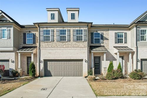 151 Heathbrook Ln, Waxhaw, NC, 28173-7946 | Card Image