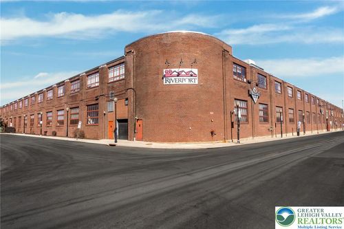 139-11 W 2nd St, BETHLEHEM, PA, 18015-1282 | Card Image