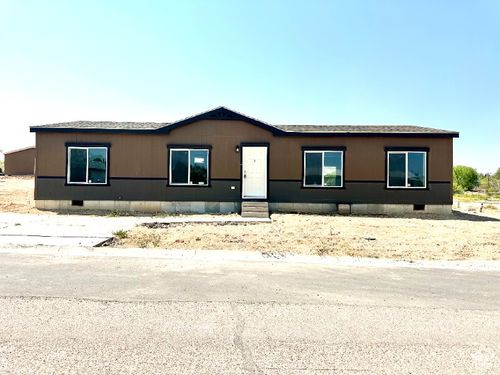 16-5952 S 1475 E, Vernal, UT, 84078-8517 | Card Image