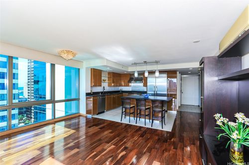 apt-2302-1200 Queen Emma St, Honolulu, HI, 96813-6313 | Card Image