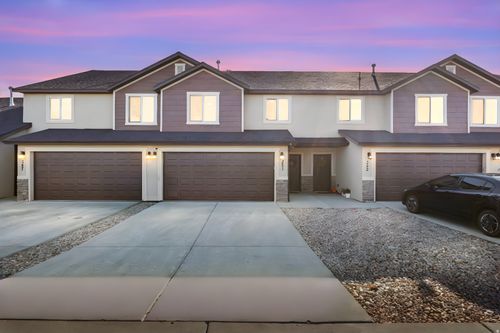 351 W 530 S, Spanish Fork, UT, 84660-4733 | Card Image