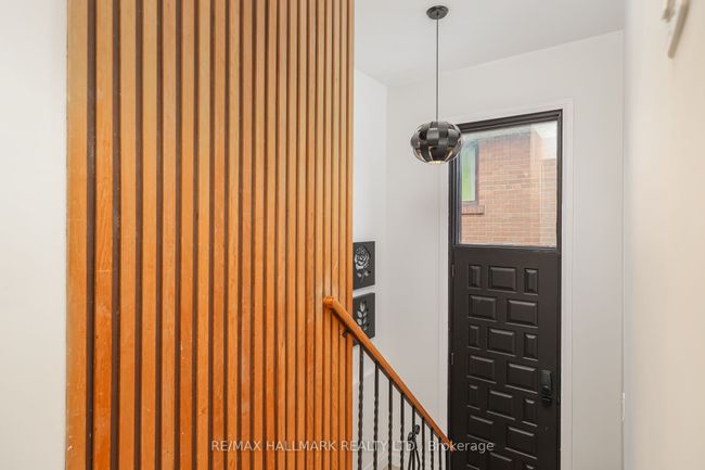 183 Willowridge Rd, House attached with 4 bedrooms, 2 bathrooms and 2 parking in Etobicoke ON | Image 28