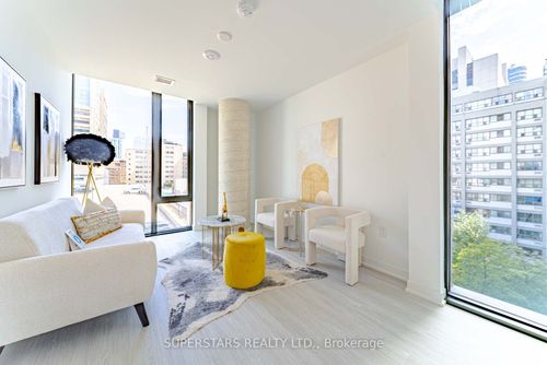 717-195 Mccaul St, Toronto, ON, M5T0E5 | Card Image